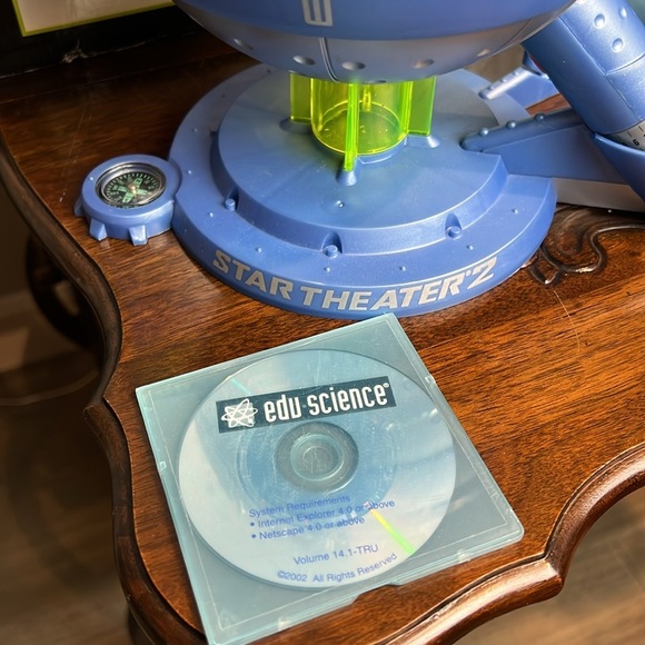 Vintage STAR THEATER-2 Home Planetarium w/Interactive Meteor Maker Edu Science - Picture 4 of 7